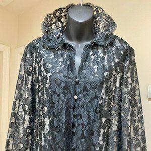 Vintage Black Floral Lace Robe ~ Size 5/6